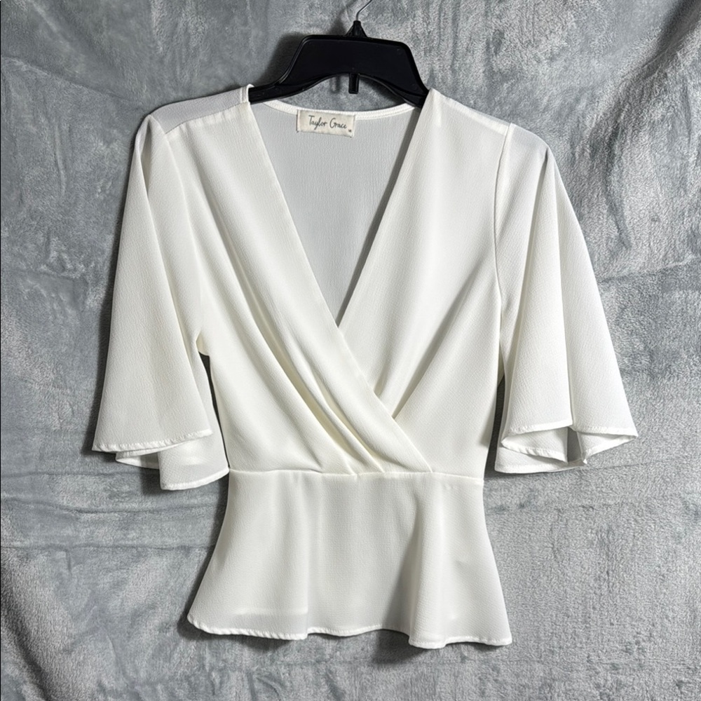 White blouse‎ Flutter Sleeve Wrap Blouse women’s medium lightweight